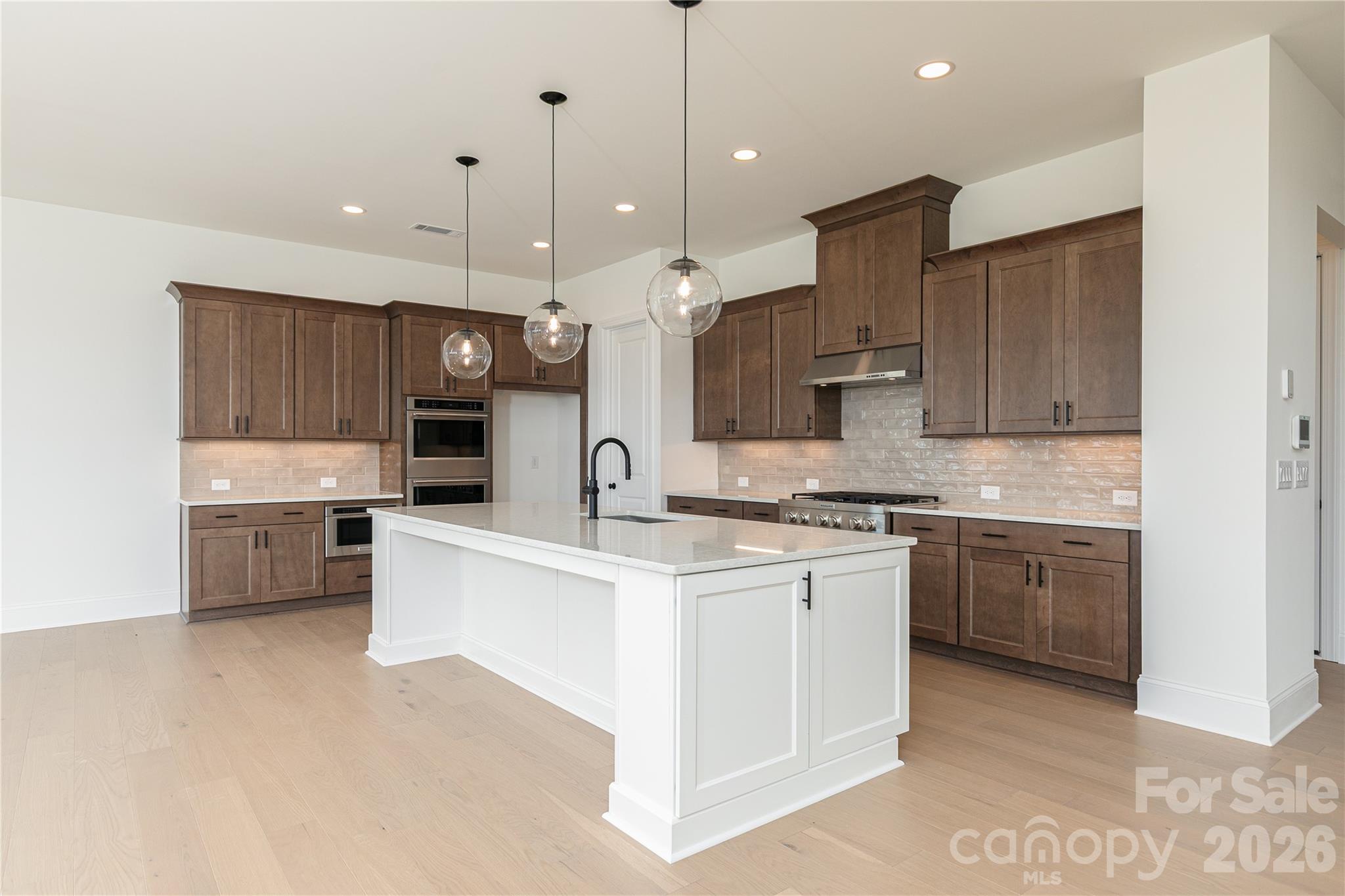 4110 Pinekirk Dr, Charlotte, NC 28269