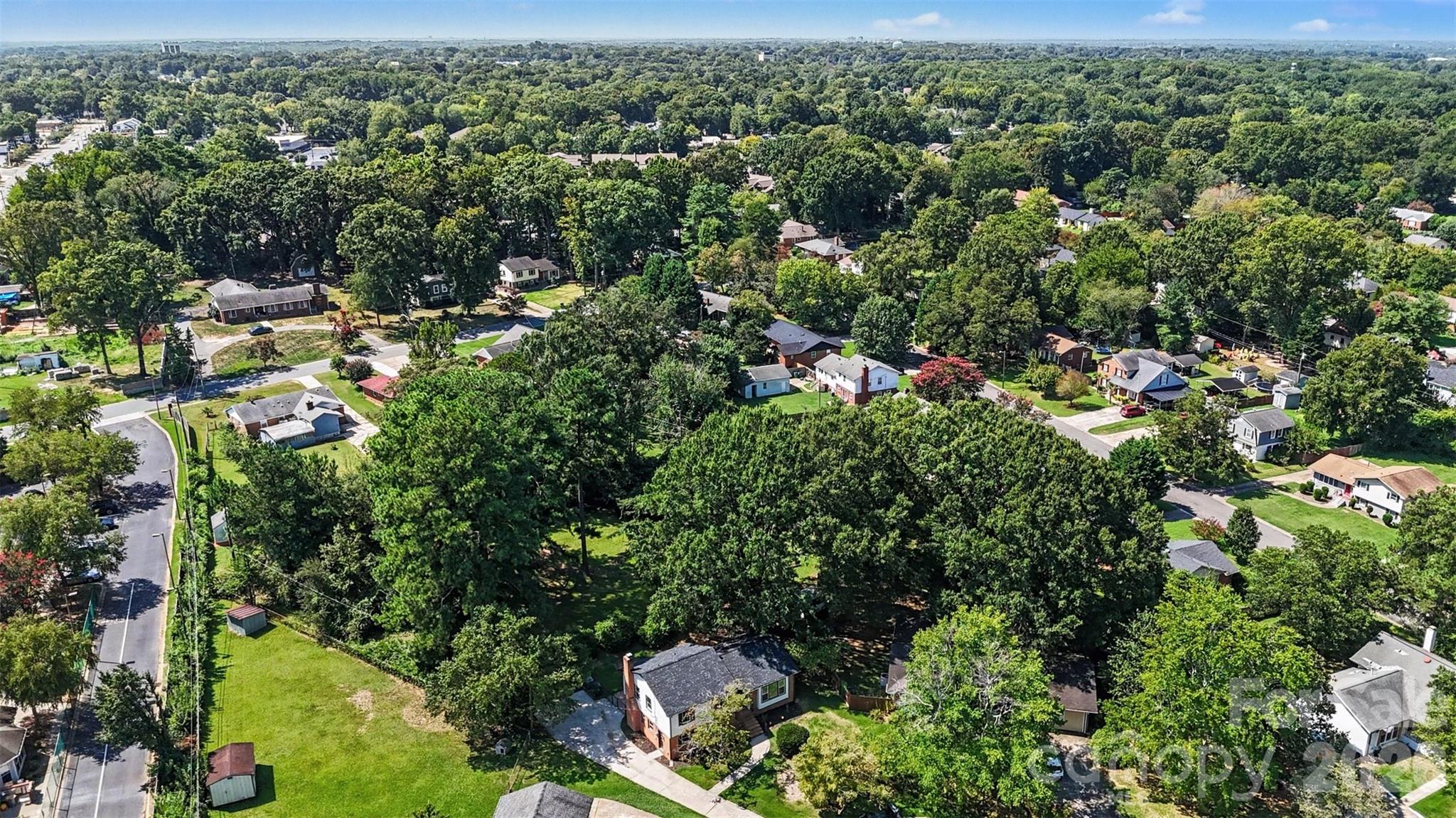 5324 Cheval Pl, Charlotte, NC 28205