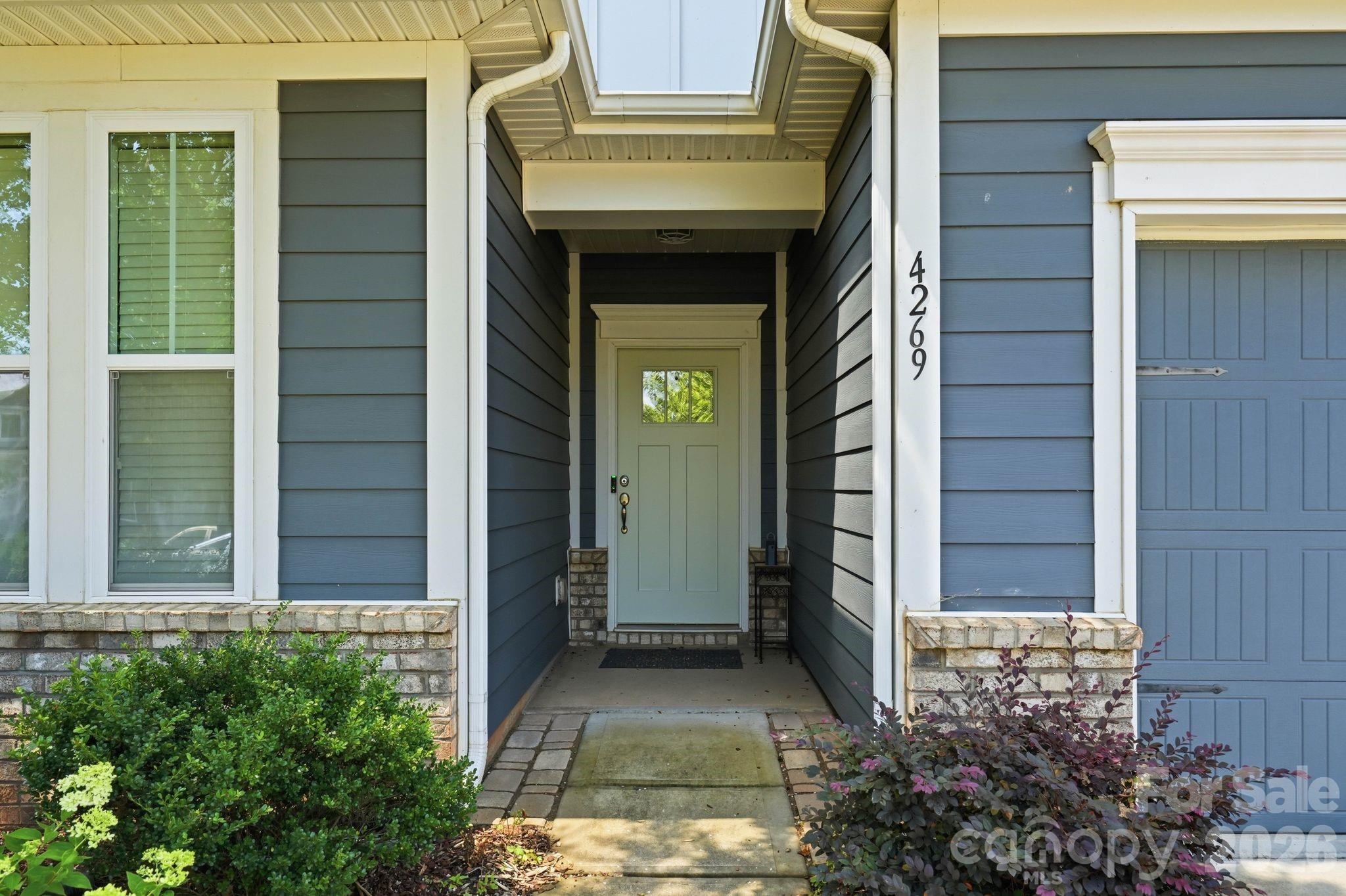 4269 Legacy Dr, Denver, NC 28037