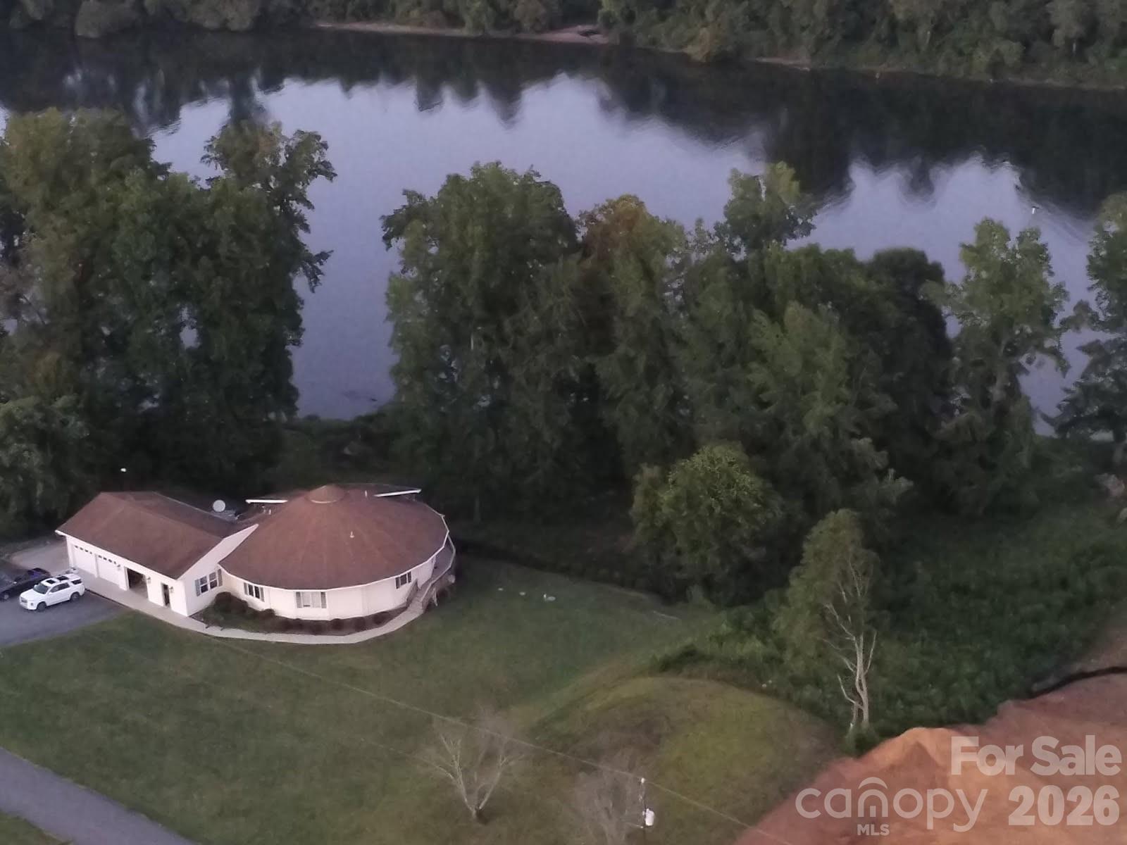 6034 Lookout Heights Dr, Claremont, NC 28610