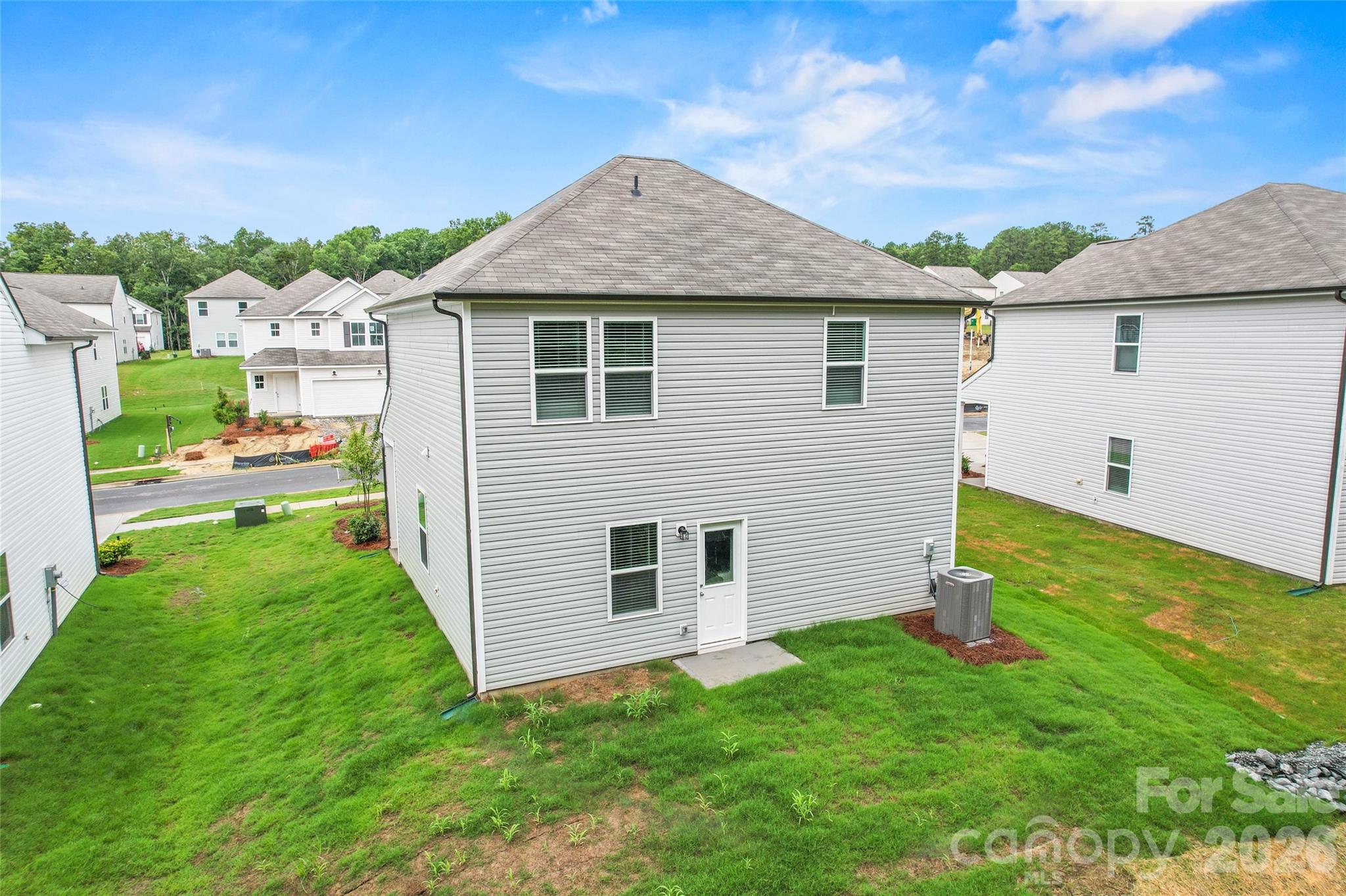 14125 Braidenwood Ln, Charlotte, NC 28278
