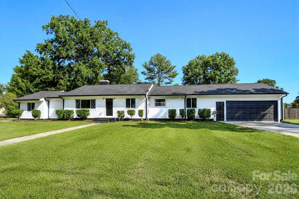 300 King St, Monroe, NC 28110