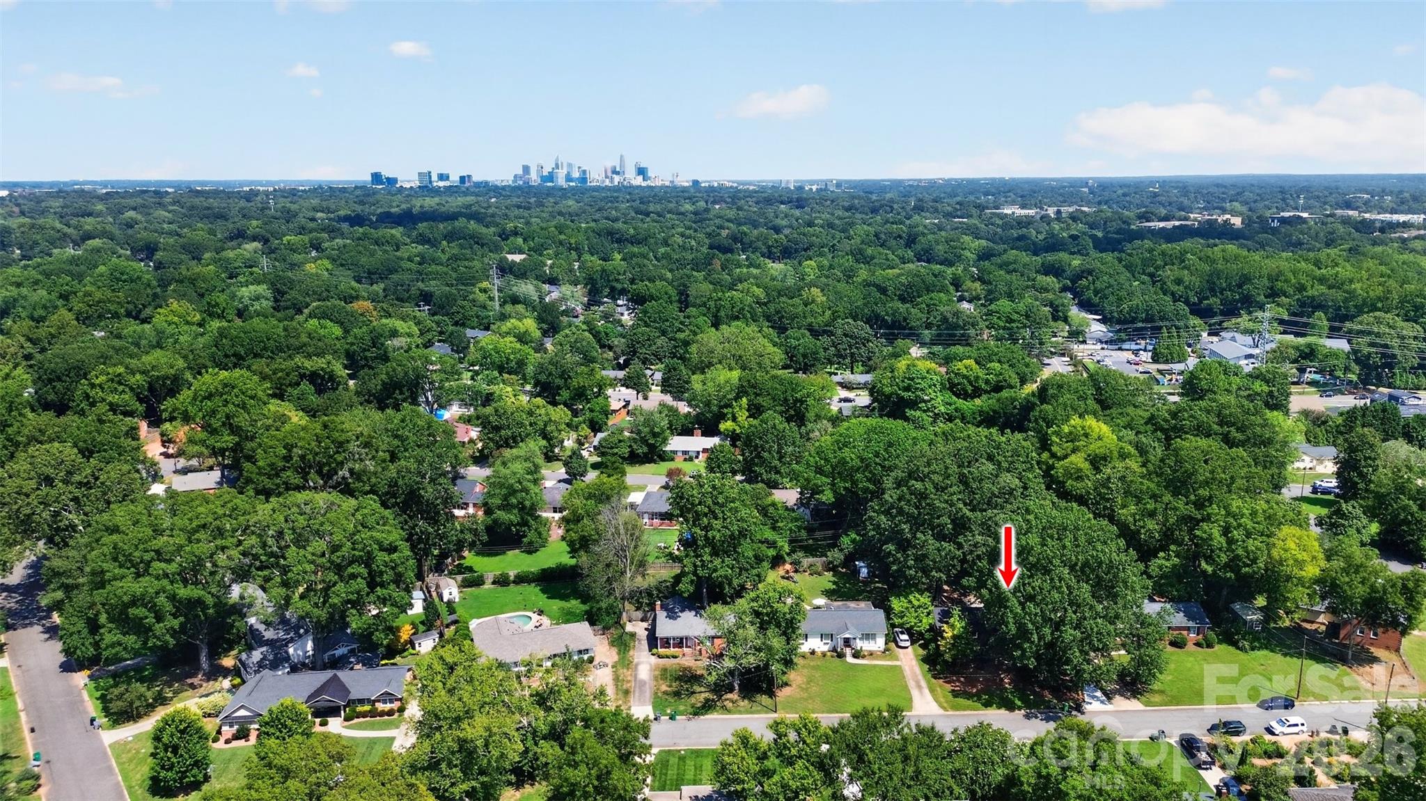 831 Faircrest Dr, Charlotte, NC 28210