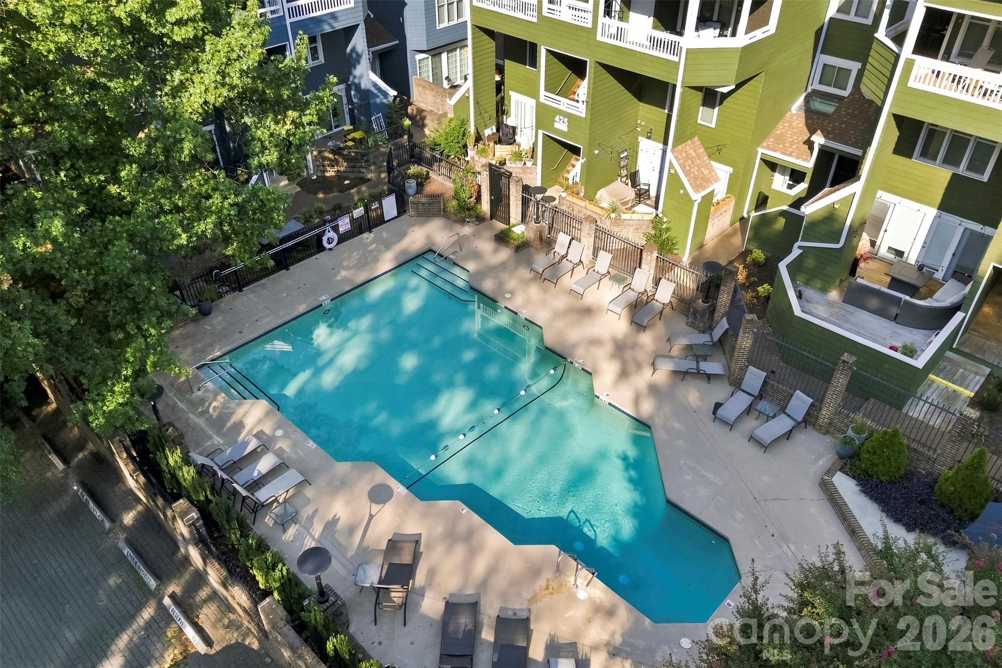425 W 8th St #87, Charlotte, NC 28202