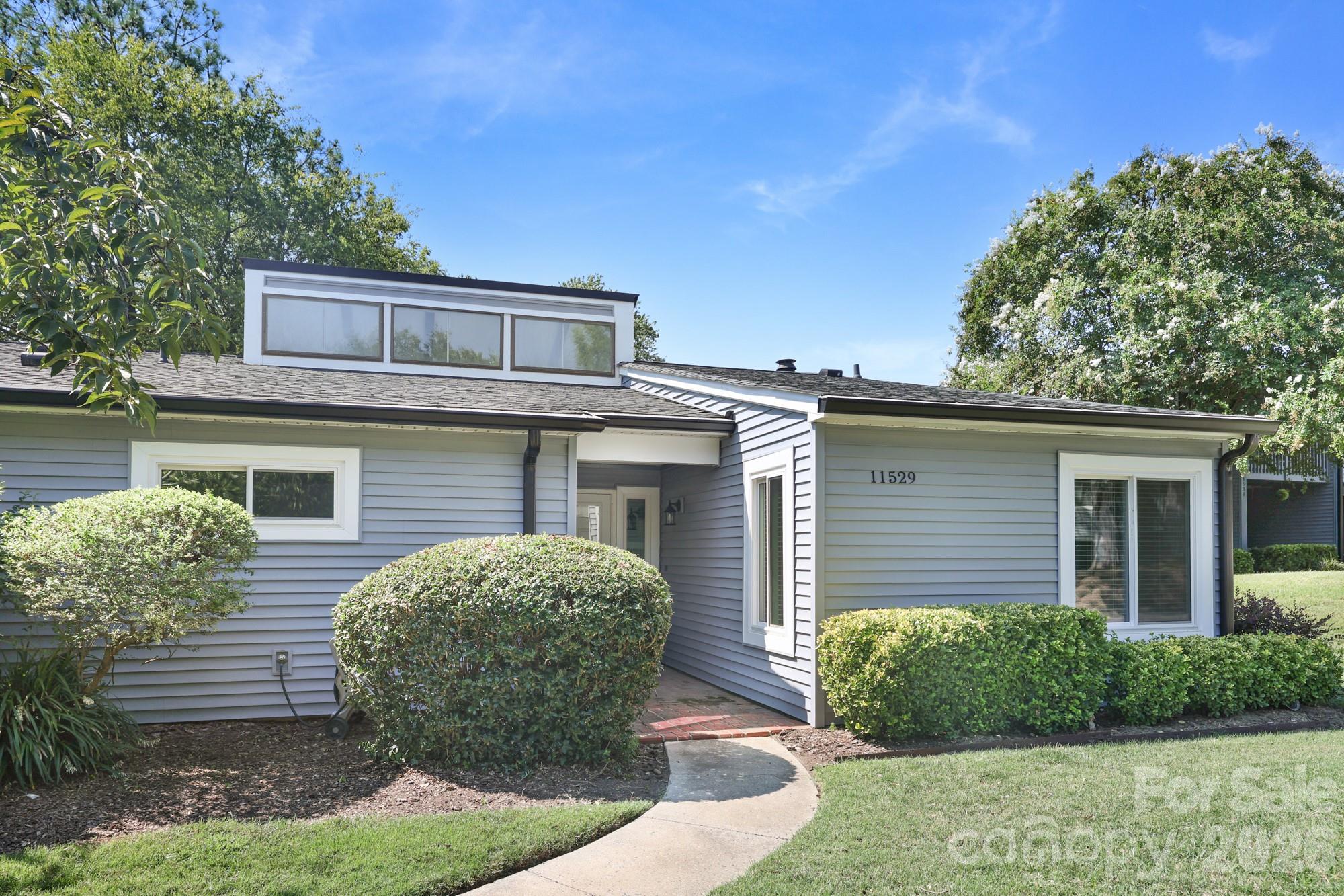 11529 Turn Stone Ct, Charlotte, NC 28226