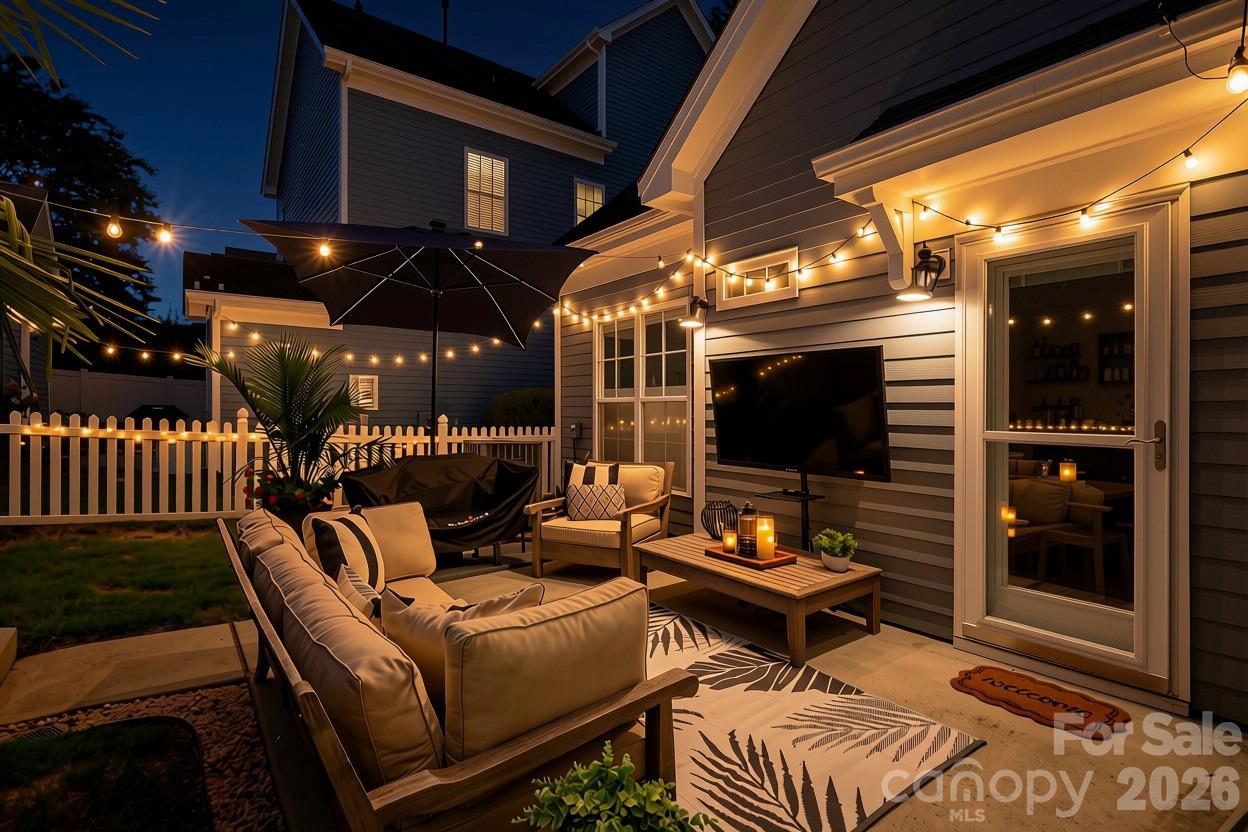 14525 Holly Springs Dr, Huntersville, NC 28078