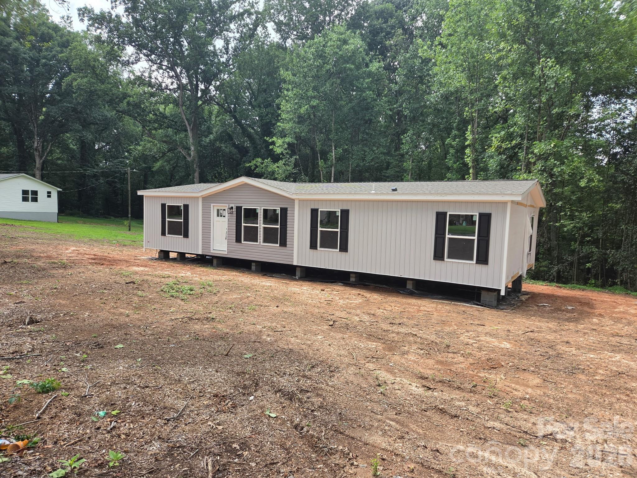 514 Summerow Rd, Stanley, NC 28164