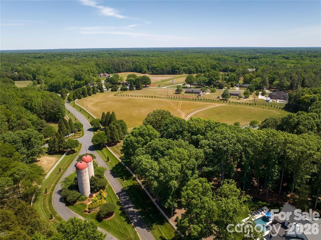 6804 Joli Cheval Ln #29B, Mint Hill, NC 28227