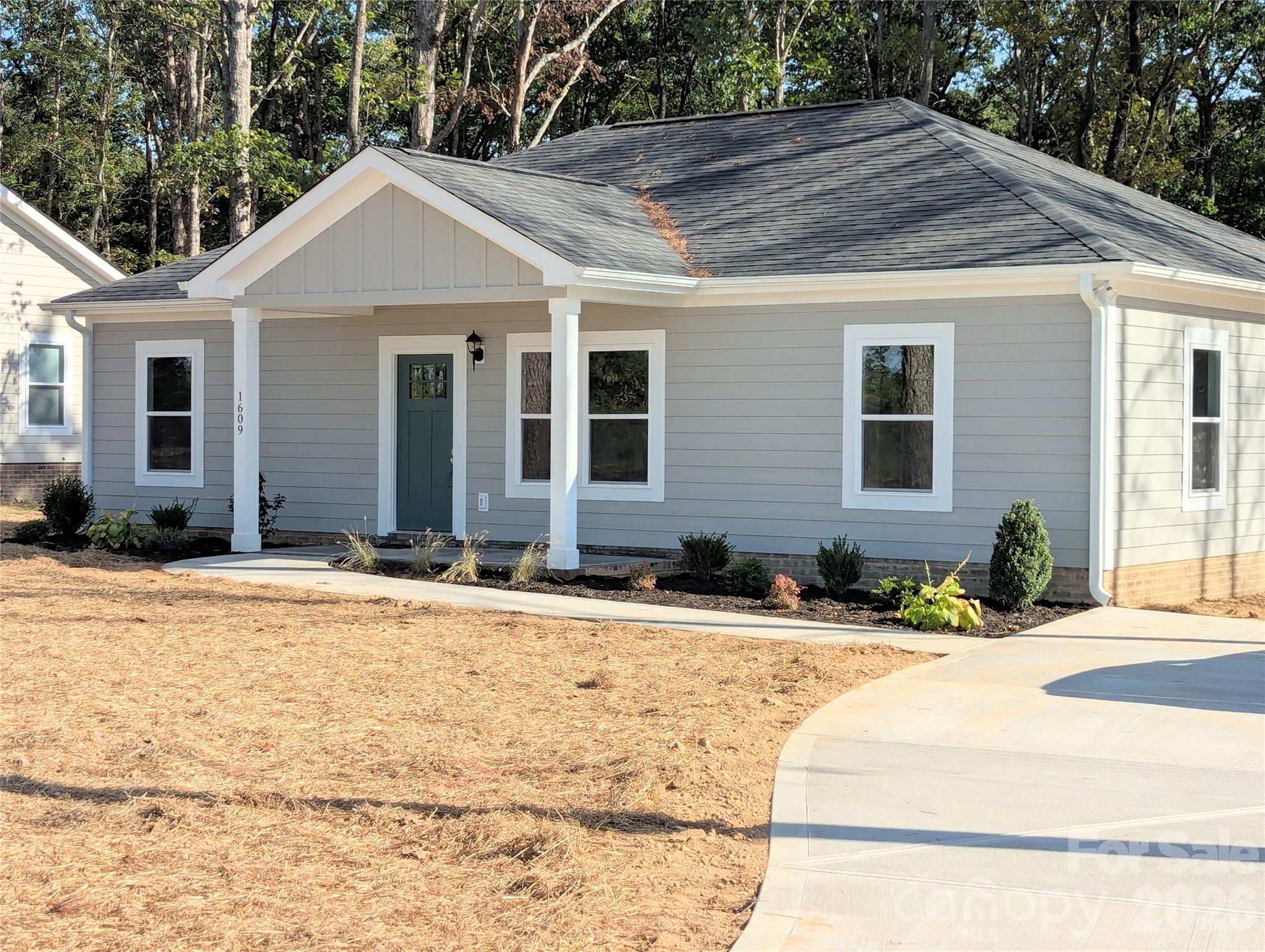 1609 N Sutherland Ave, Monroe, NC 28110