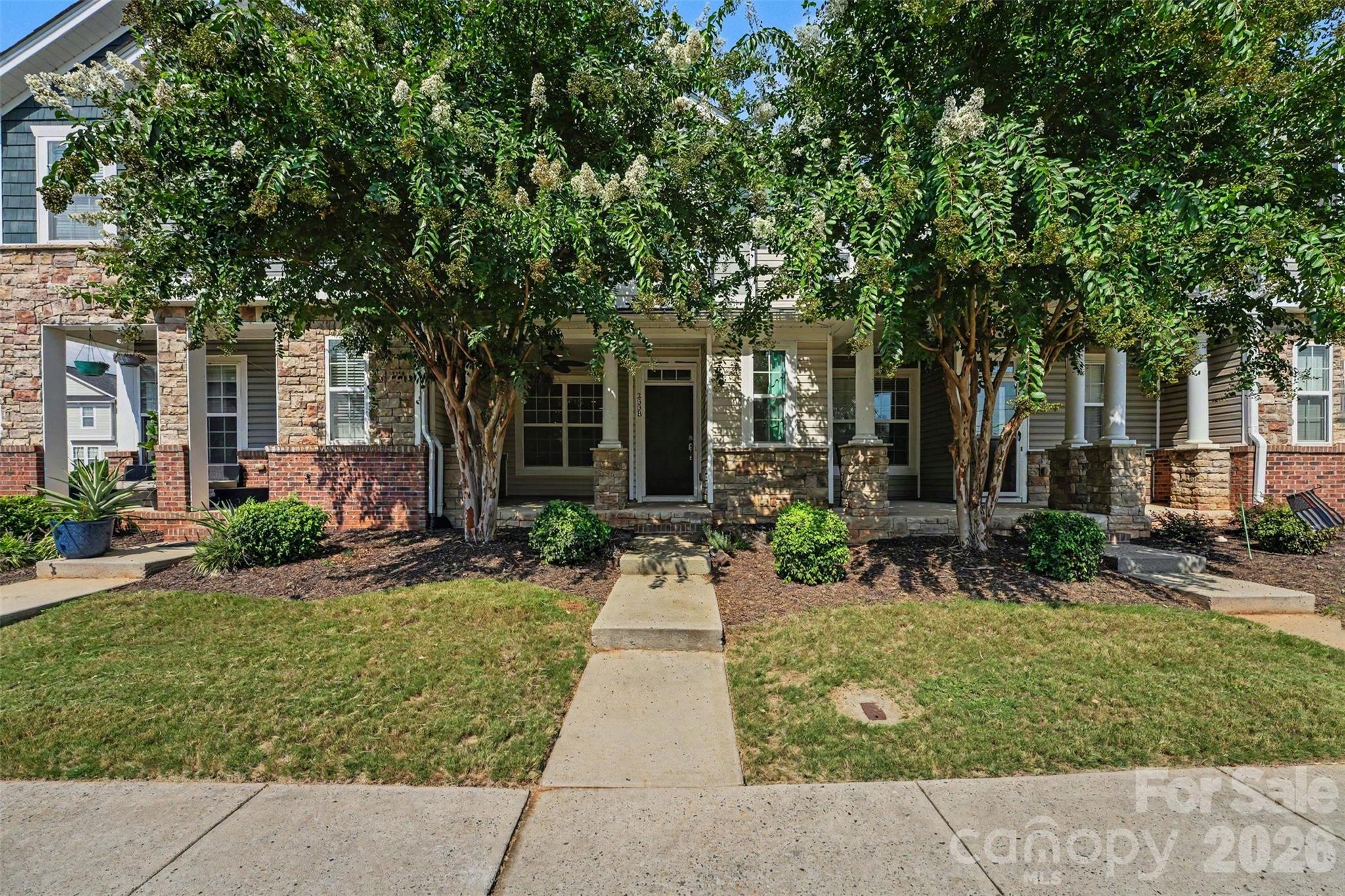 233 E Waterlynn Rd #B, Mooresville, NC 28117