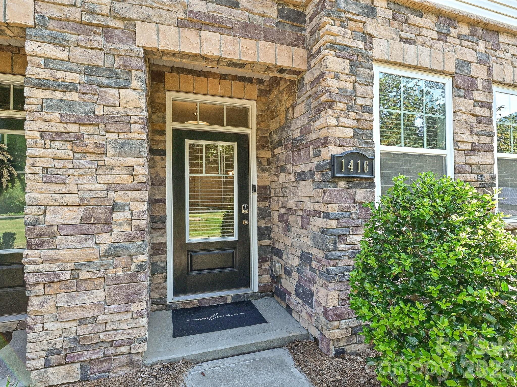 1416 Galloway Rd, Charlotte, NC 28262