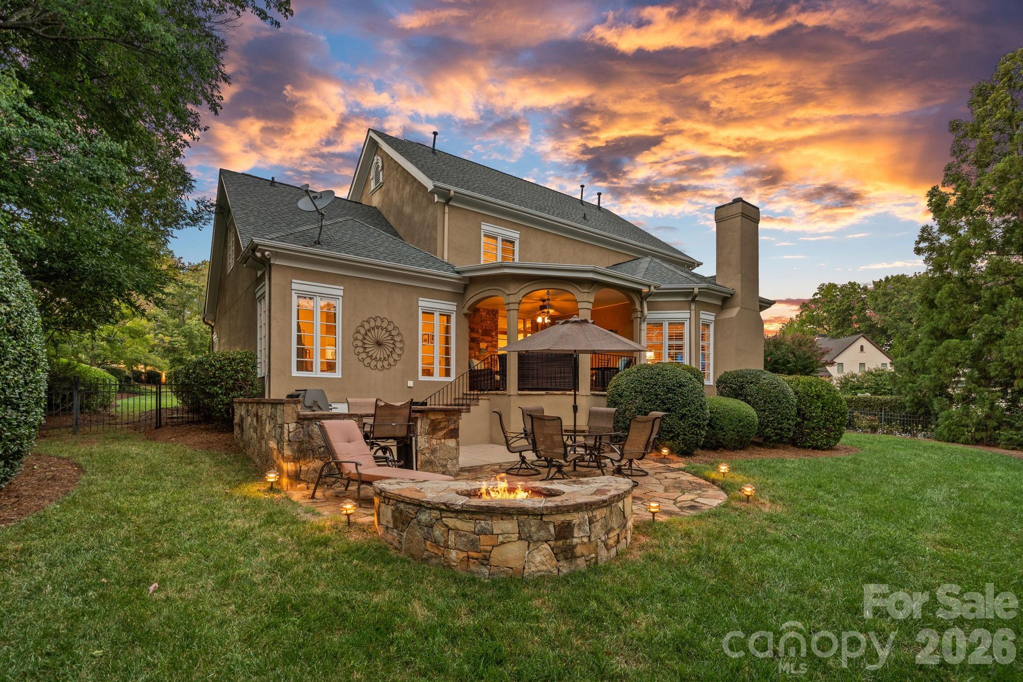 18350 Invergordon Ln, Cornelius, NC 28031
