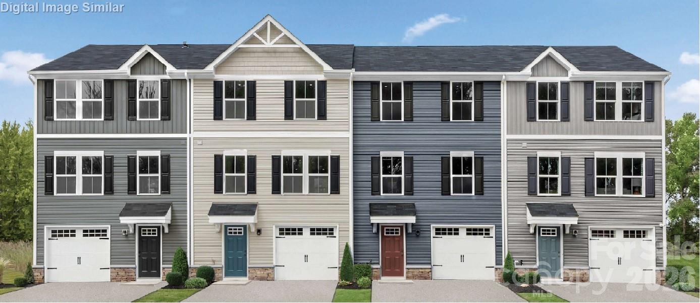 230 Carhow Ct, Charlotte, NC 28216