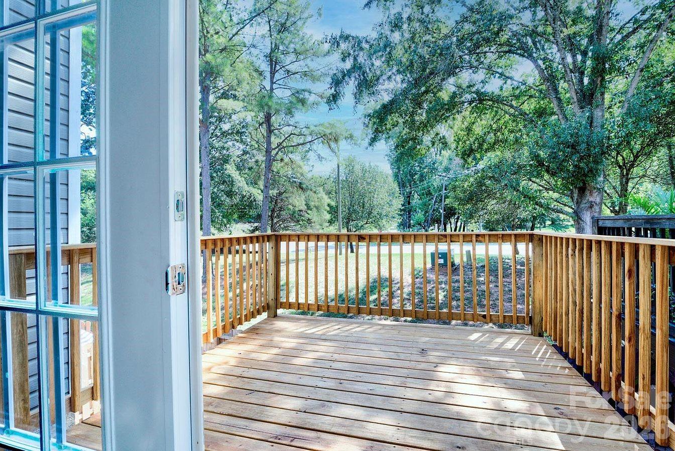 9604 Vinca Cir, Charlotte, NC 28213