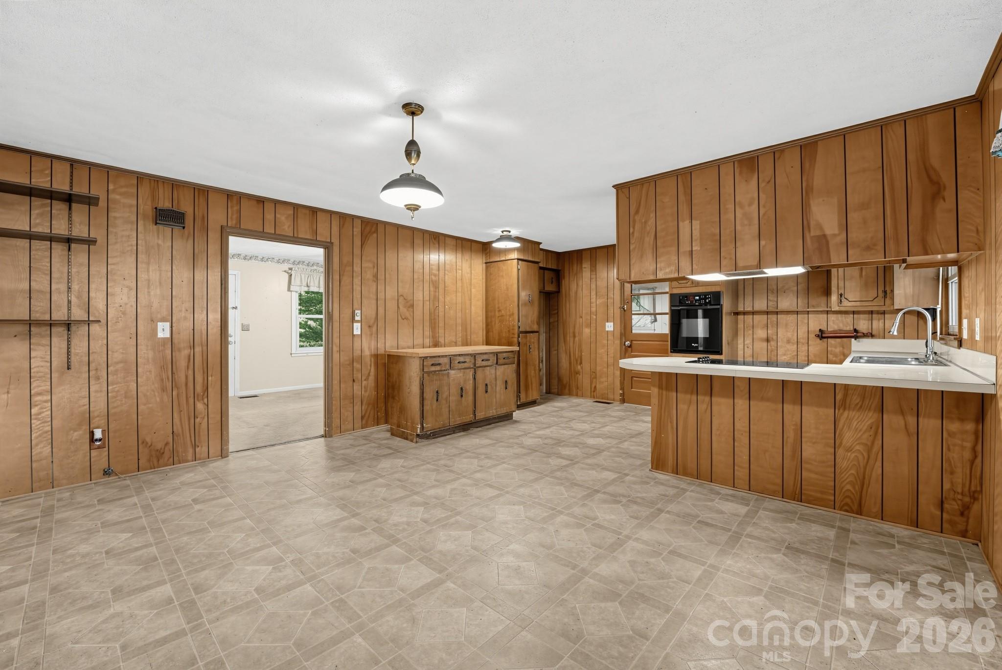 204 Redding Rd, Stanley, NC 28164