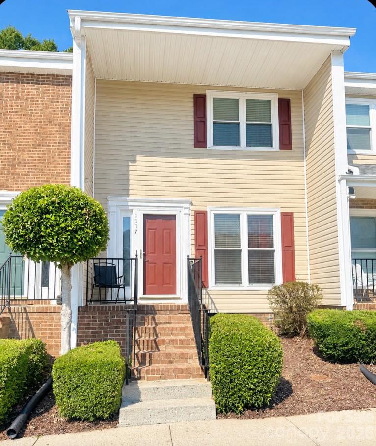 1117 Surry Ln, Gastonia, NC 28054