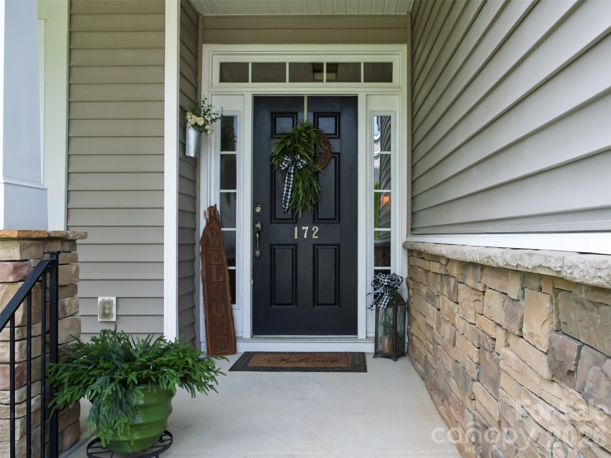172 Tom Sawyer Ln #181, Mount Holly, NC 28120