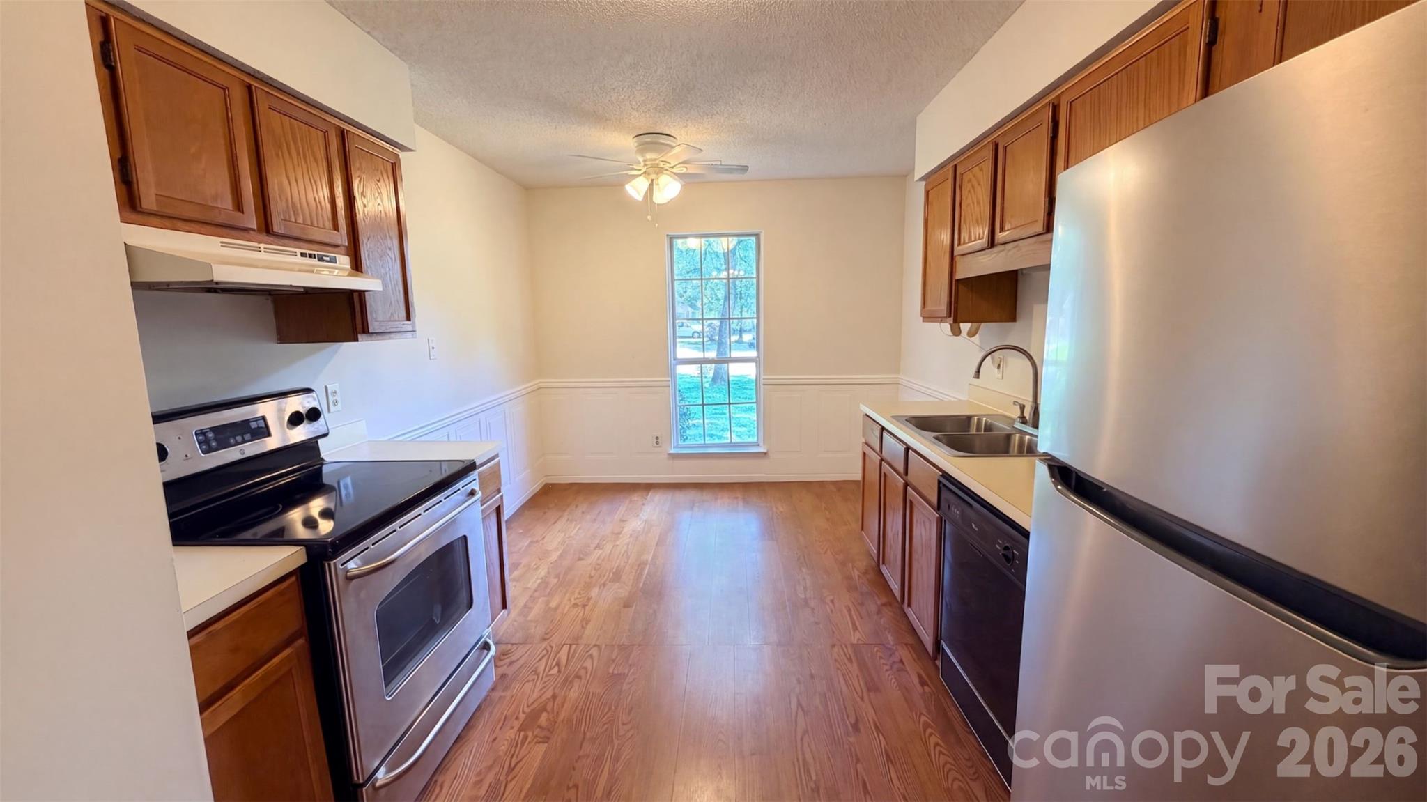 6223 Sunbridge Ct, Charlotte, NC 28269