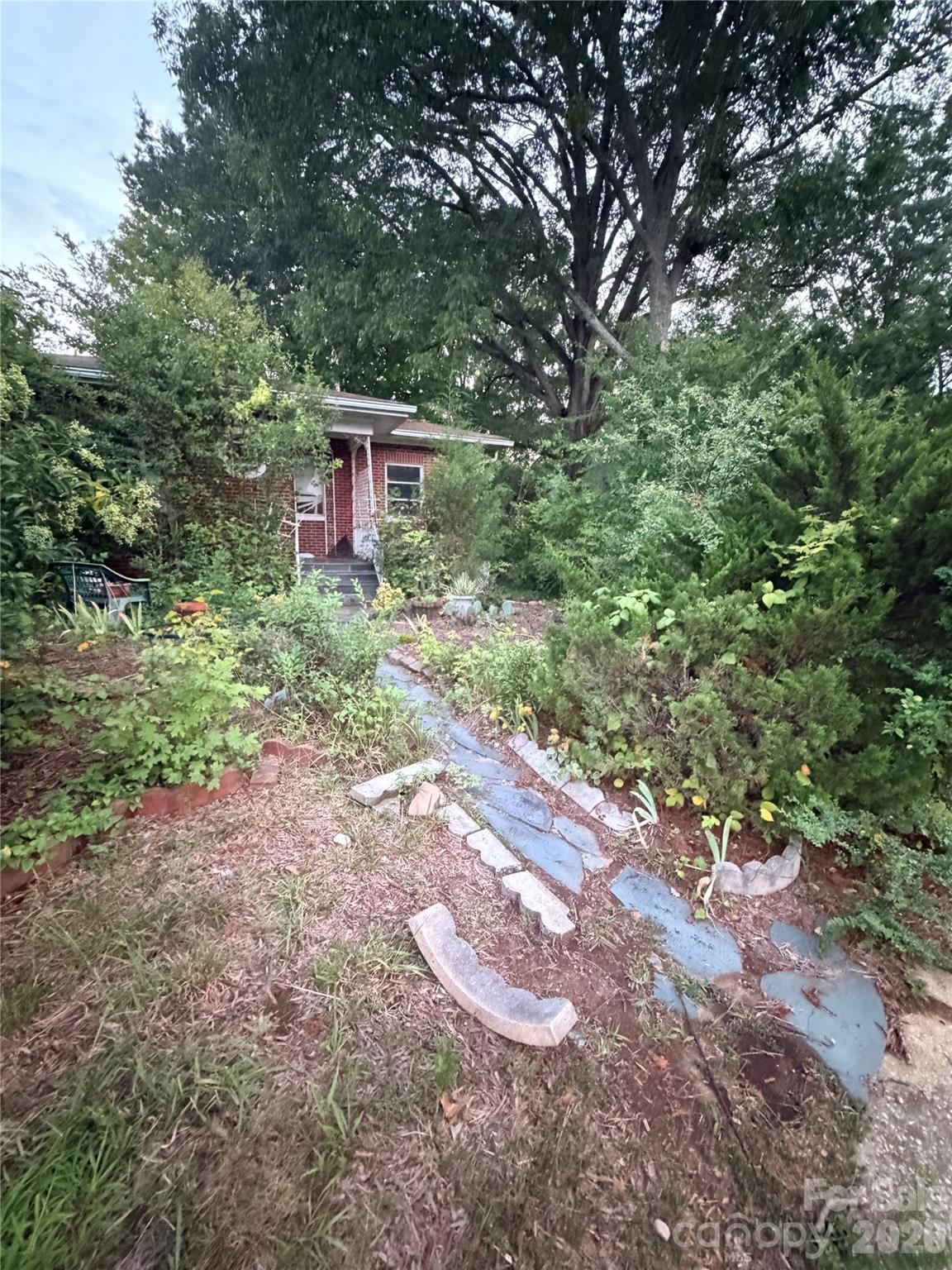 301 Heilig Ave, Salisbury, NC 28144