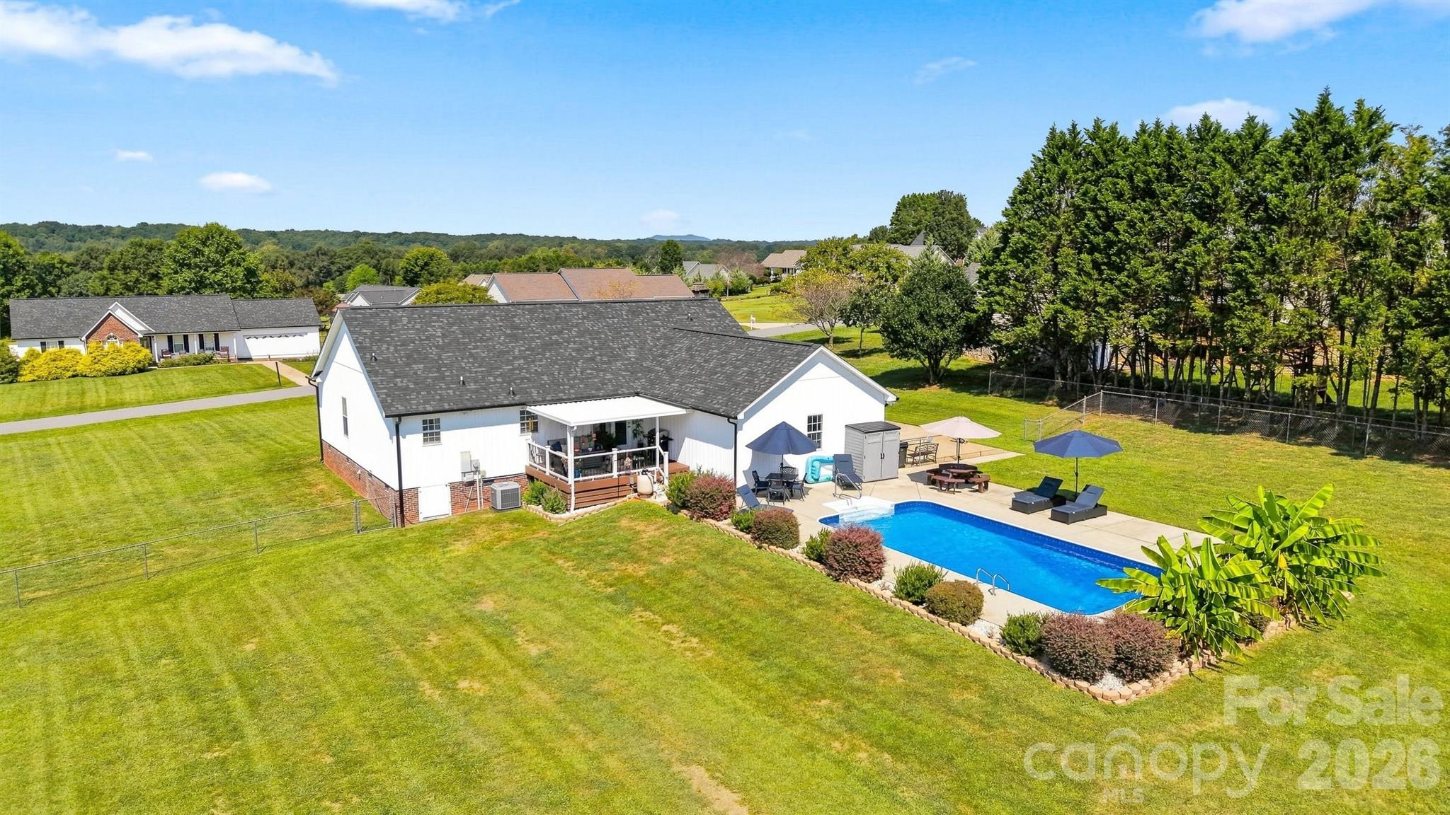 3294 Cascade Trl, Lincolnton, NC 28092
