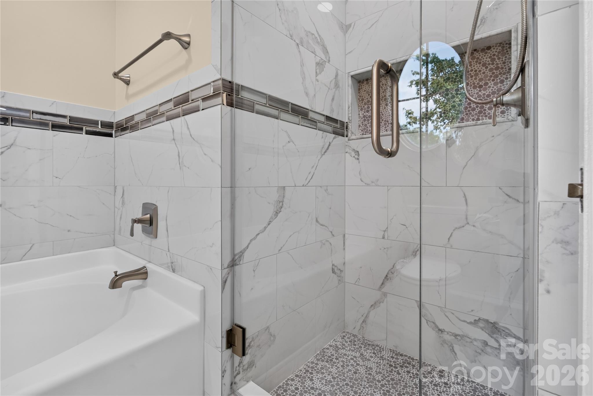 1428 Griers Grove Rd, Charlotte, NC 28216