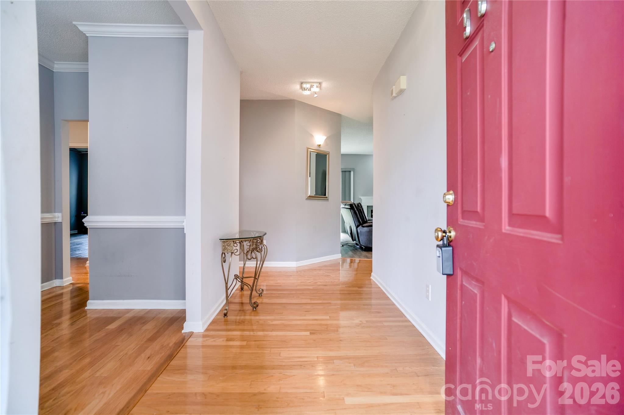 9612 Veronica Dr, Charlotte, NC 28215