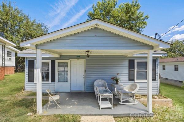 404 Clinton Ave, Lancaster, SC 29720