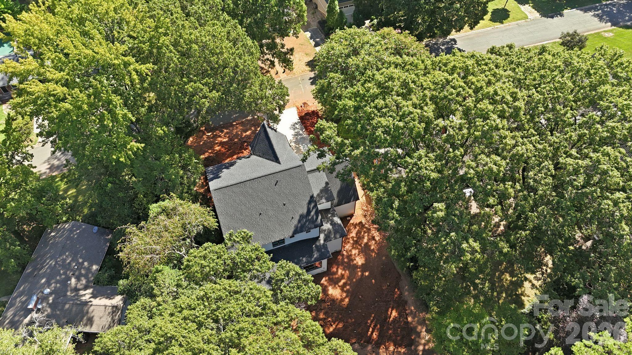 4214 Waterbury Dr, Charlotte, NC 28209