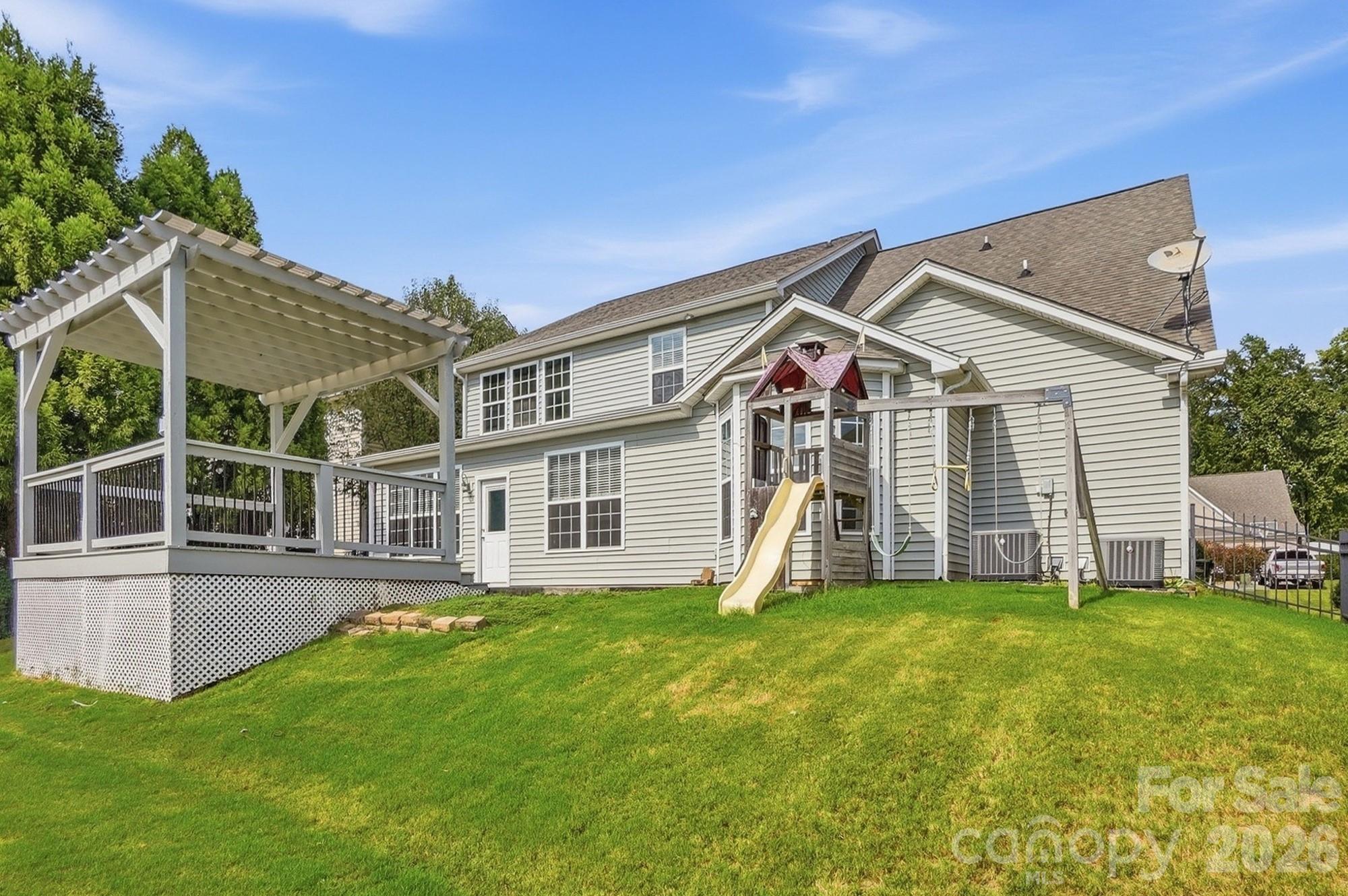 5080 Gladiola Way, Tega Cay, SC 29708