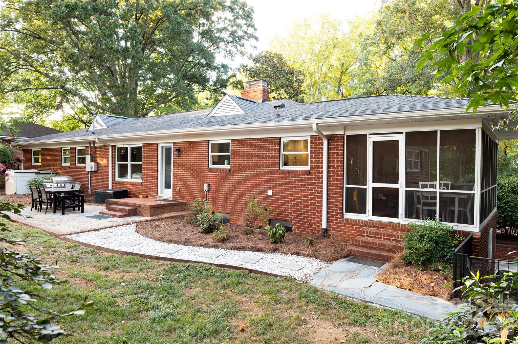 4764 Stafford Cir, Charlotte, NC 28211
