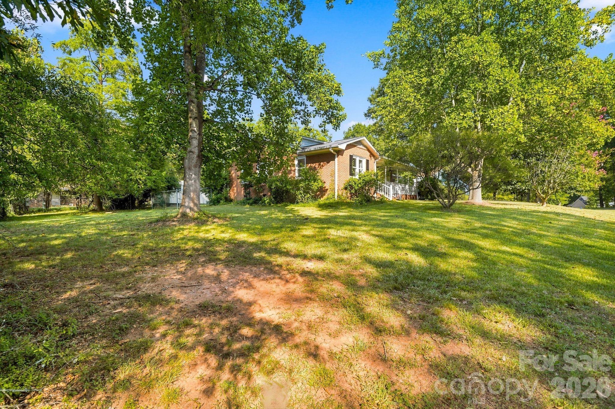 101 Reading St, York, SC 29745