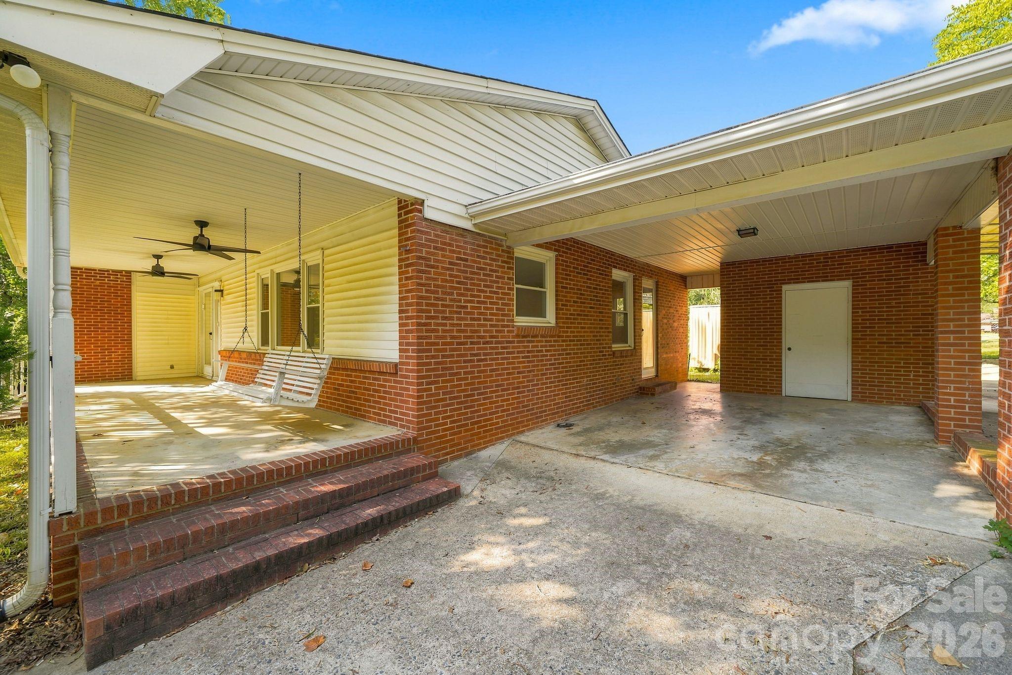 101 Reading St, York, SC 29745