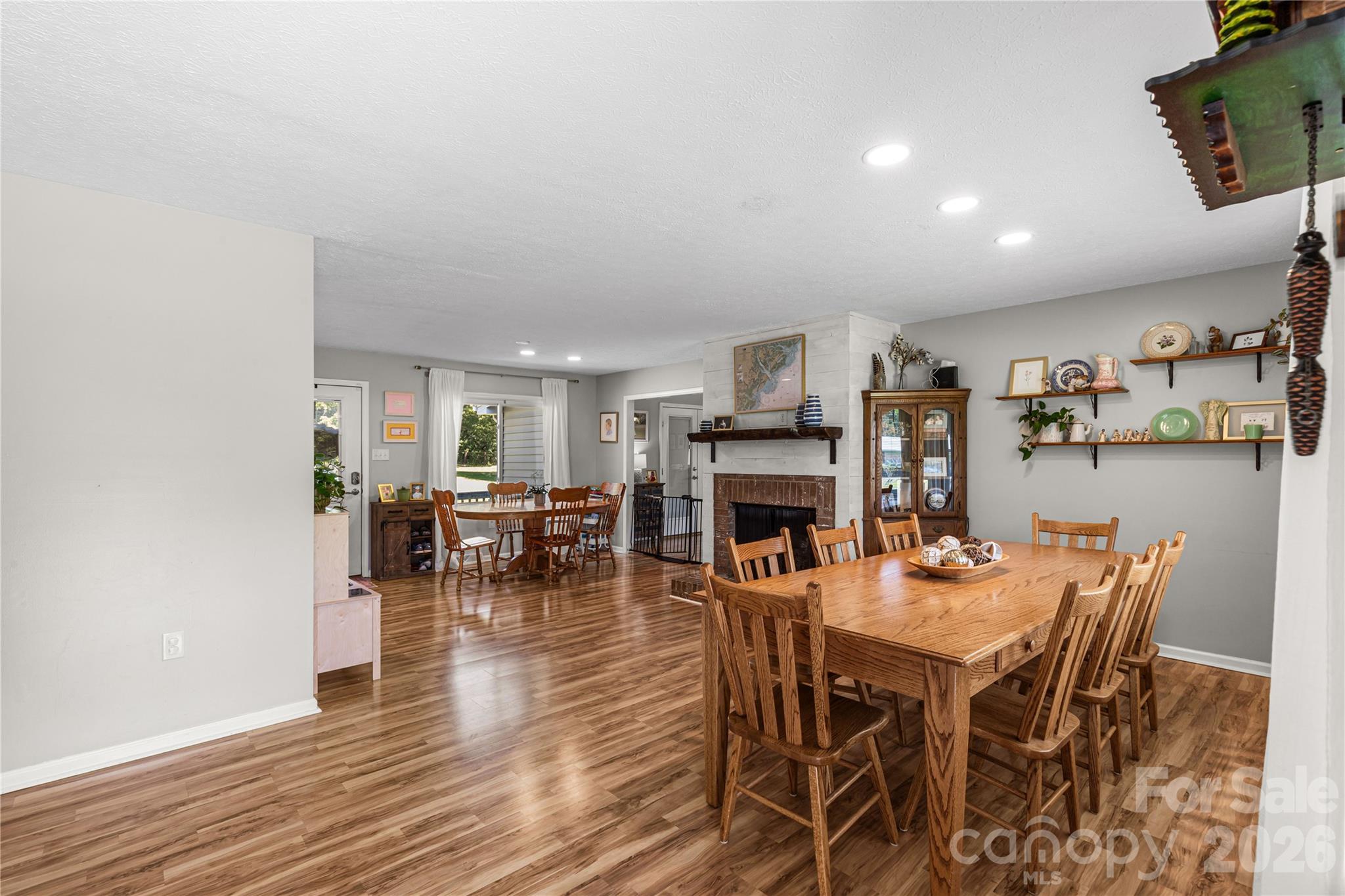 1009 Hollow Rd, Chester, SC 29706