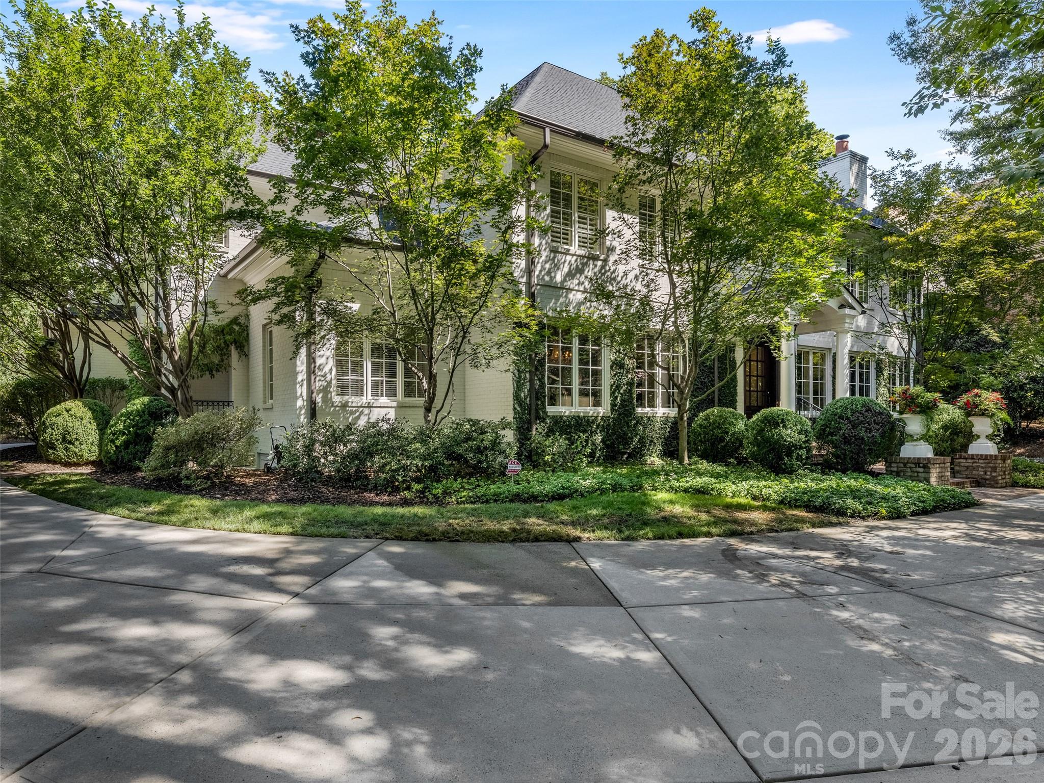 2946 Wheelock Rd, Charlotte, NC 28211