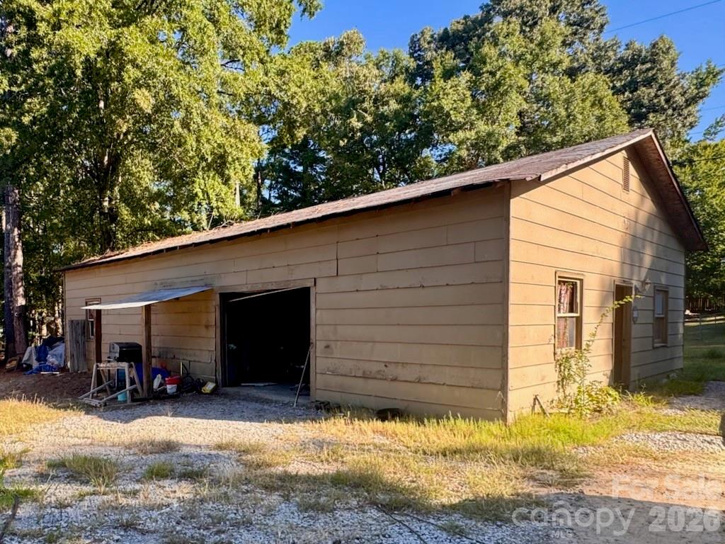 2736 Kirkover Dr, Lancaster, SC 29720
