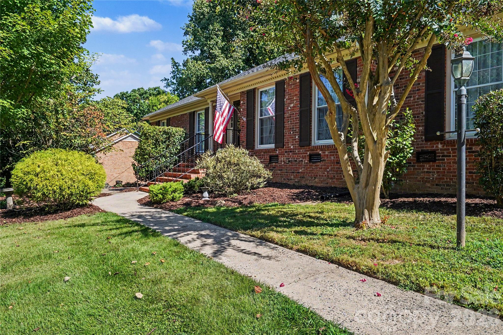 2610 Tattersall Dr, Charlotte, NC 28210