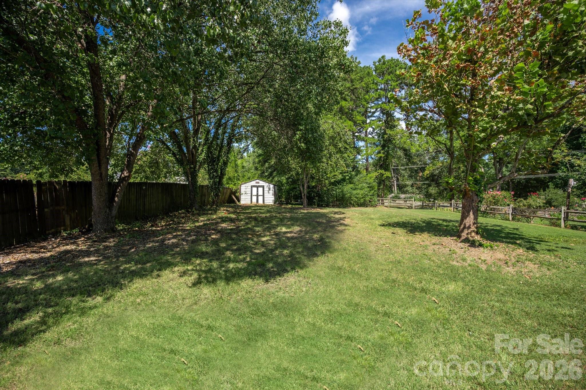 4509 Doves Nest Ct, Matthews, NC 28105