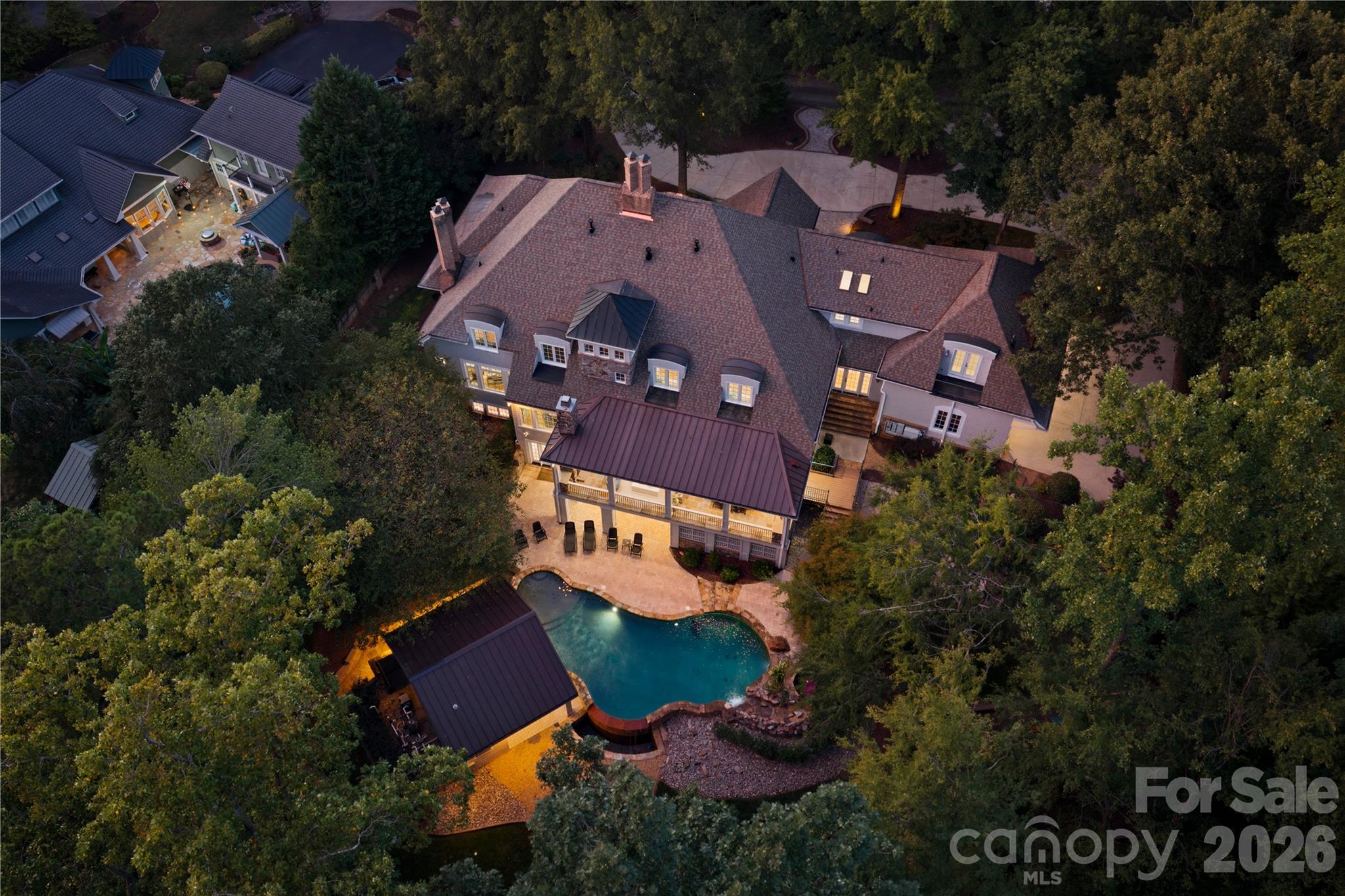 6239 Sharon Hills Rd, Charlotte, NC 28210