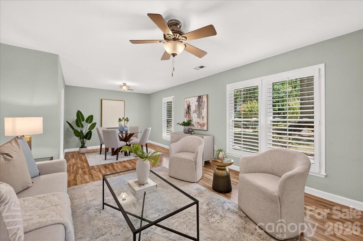 2624 Lawton Bluff Rd, Charlotte, NC 28226