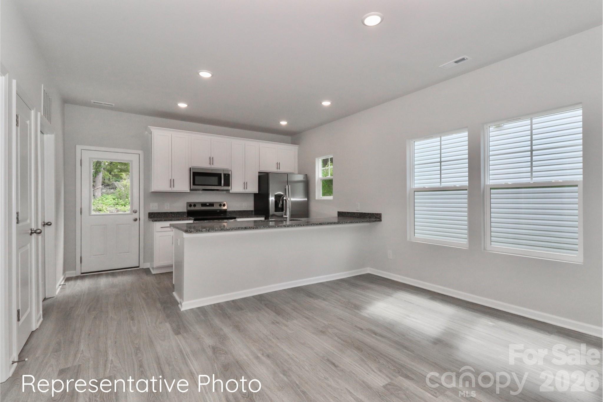 794 Hillard St, Statesville, NC 28625