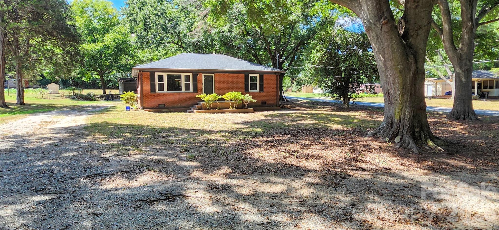 200 Staton Rd, Gastonia, NC 28056