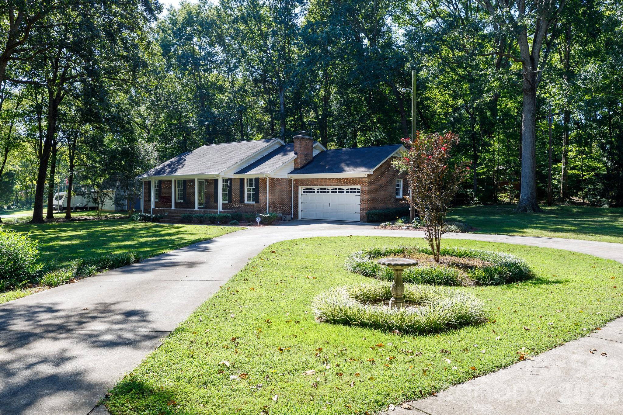 1709 Lawyers Rd W, Indian Trail, NC 28079