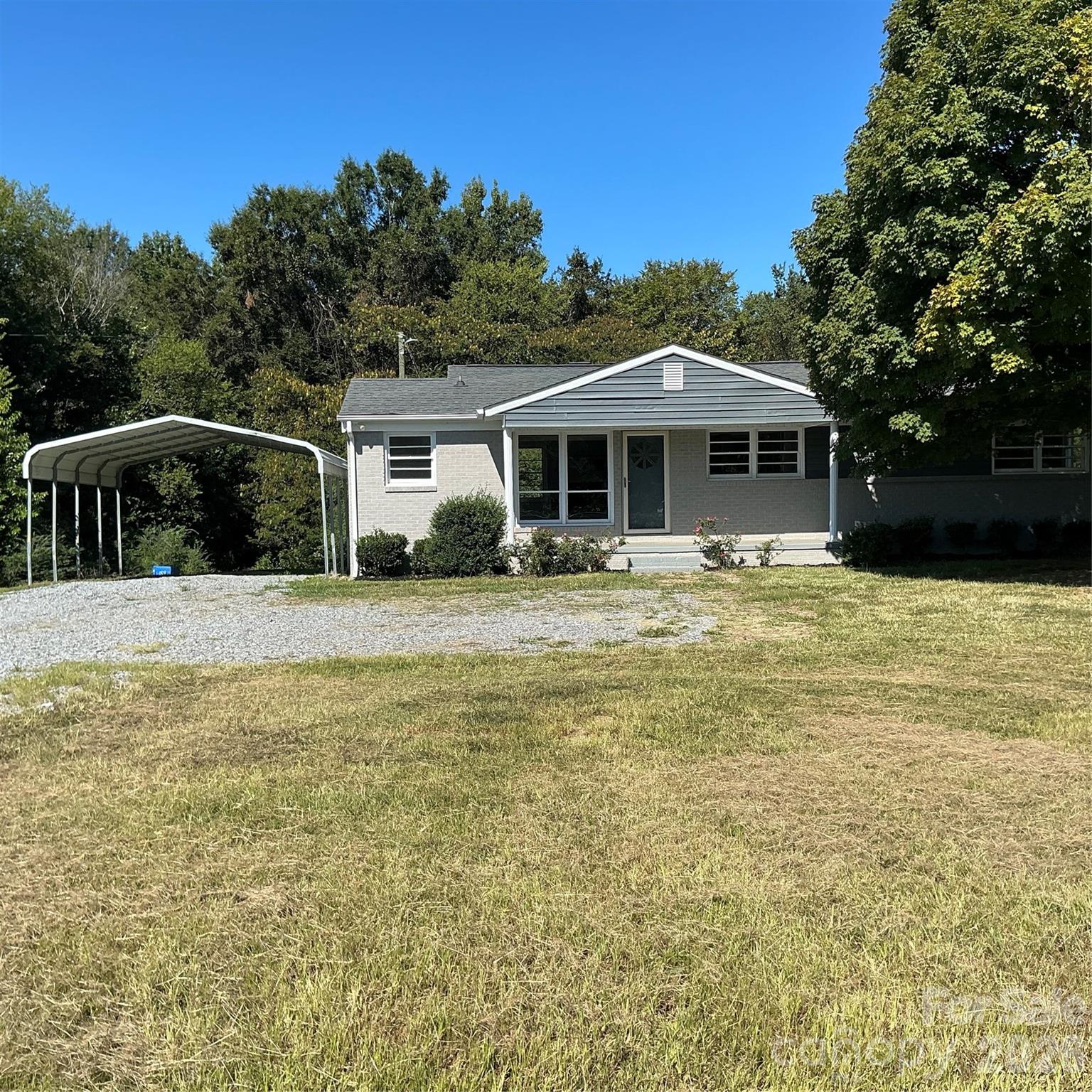 3039 Hands Mill Hw, York, SC 29745
