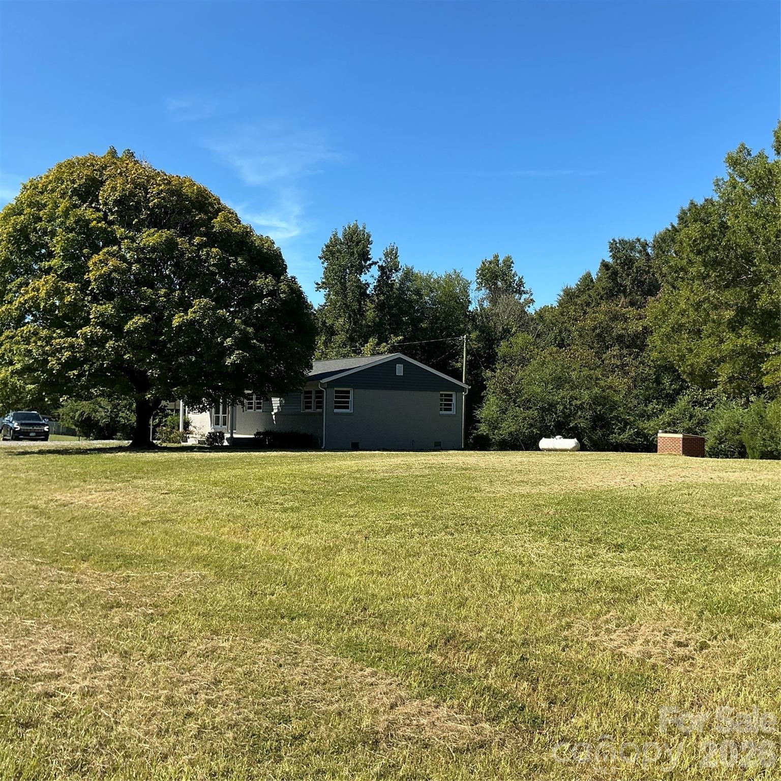 3039 Hands Mill Hw, York, SC 29745