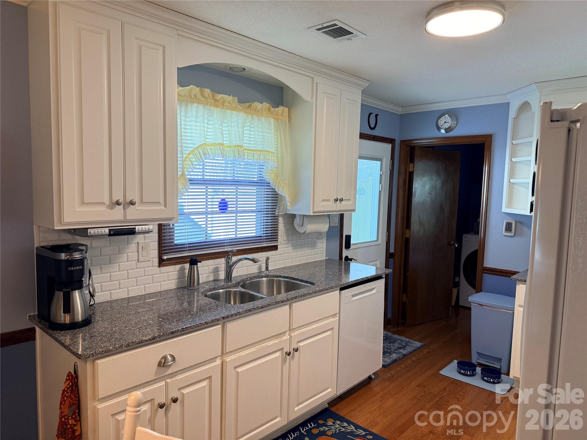 6412 Clearwater Dr, Indian Trail, NC 28079