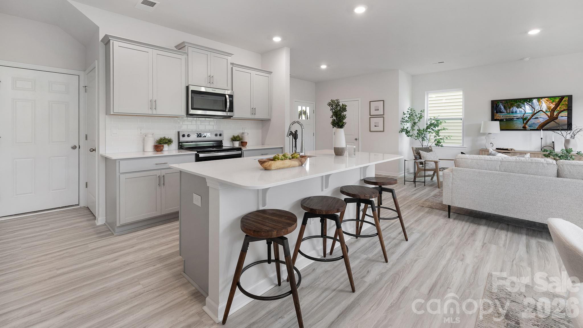 911 S Naughton St, Chester, SC 29706