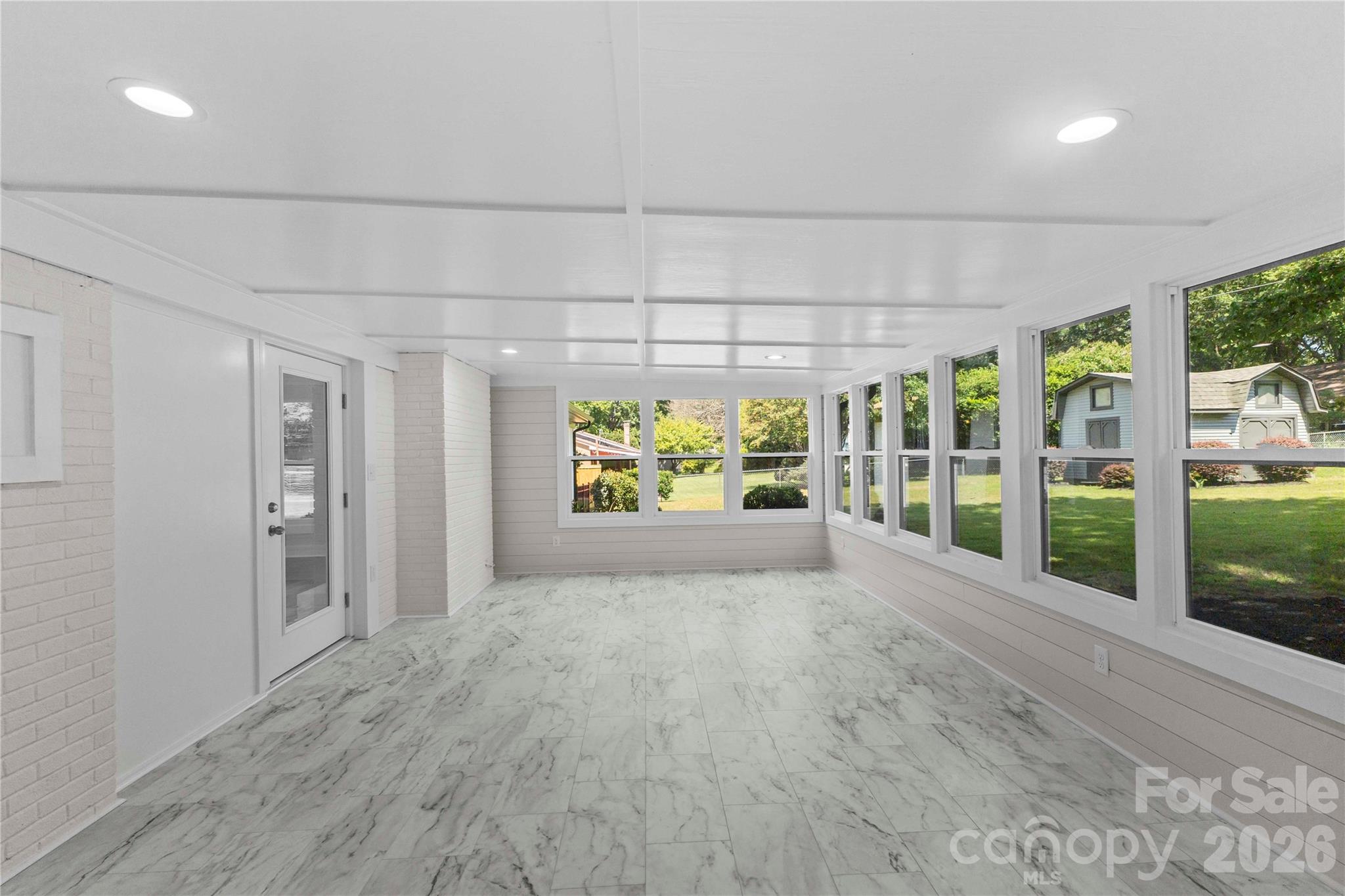 614 S Magnolia St, Mooresville, NC 28115