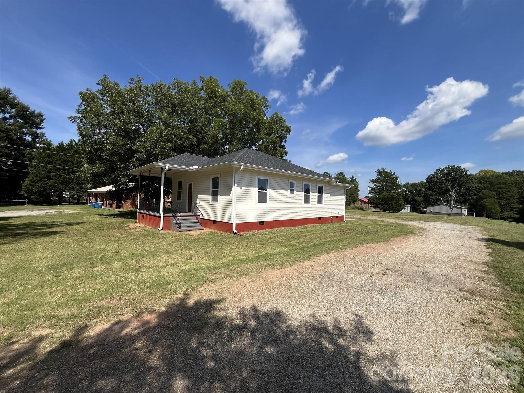 6270 Nc 16 Hw N, Conover, NC 28613