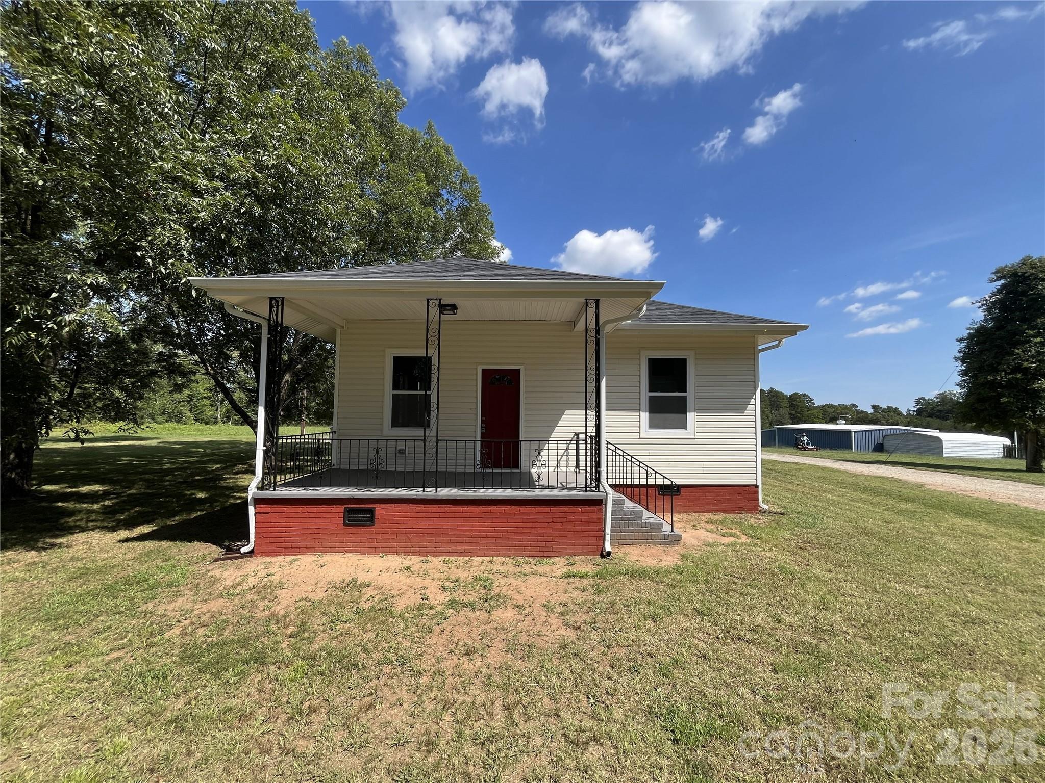 6270 Nc 16 Hw N, Conover, NC 28613