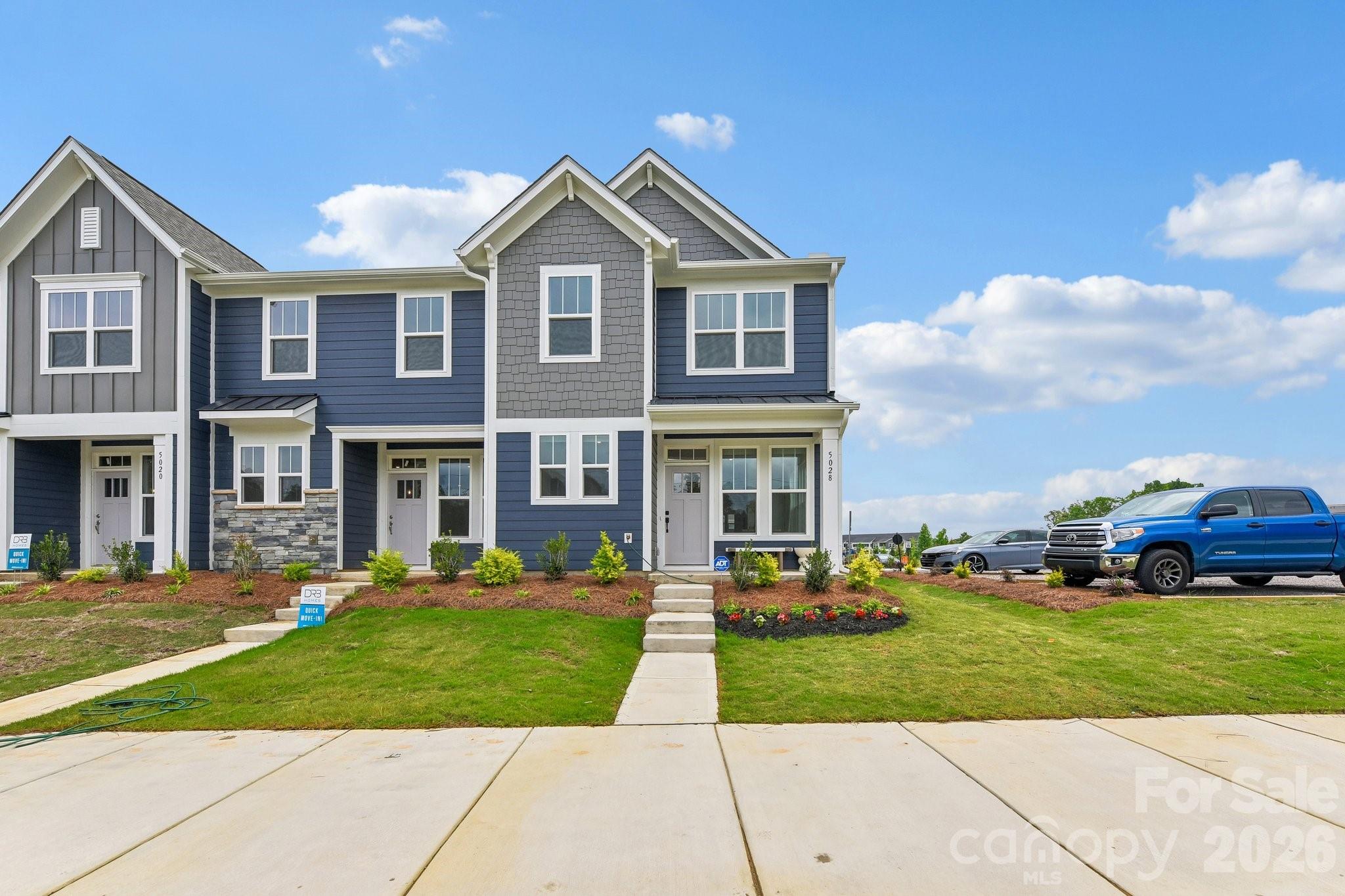 9024 Gulledge Ct, Charlotte, NC 28262
